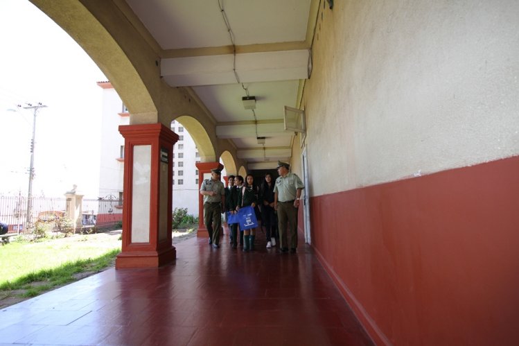 GOBIERNO, COLEGIOS Y POLICÍAS PROMUEVEN AUTOCUIDADO ENTRE LOS ESCOLARES