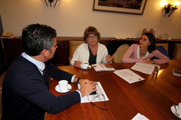 GOBIERNO Y ANEF COORDINAN PARTICIPACIÓN DE EMPLEADOS PÚBLICOS PARA EL CENSO 2017