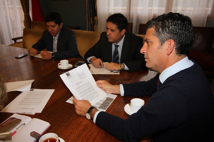 GOBIERNO Y ANEF COORDINAN PARTICIPACIÓN DE EMPLEADOS PÚBLICOS PARA EL CENSO 2017