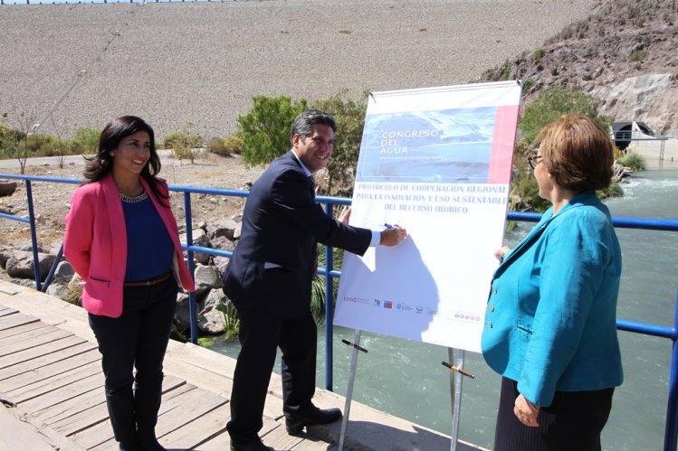 NORTE DE CHILE COMPROMETE MEJORAR LA COOPERACIÓN CIENTÍFICA PARA EL USO SUSTENTABLE DEL AGUA