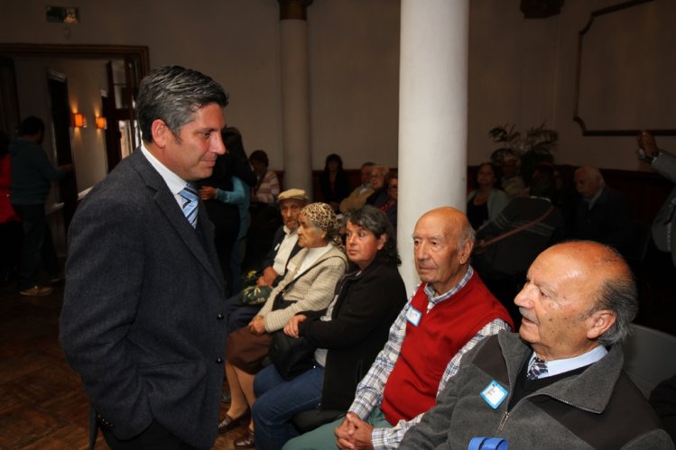 CON “GRAN MALÓN” ADULTOS MAYORES DE COQUIMBO RECIBIERON A NUEVOS BENEFICIARIOS DEL PROGRAMA VÍNCULOS