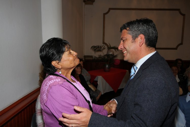 CON “GRAN MALÓN” ADULTOS MAYORES DE COQUIMBO RECIBIERON A NUEVOS BENEFICIARIOS DEL PROGRAMA VÍNCULOS