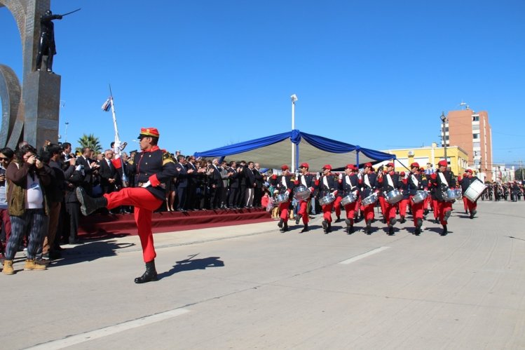 INTENDENTE IBÁÑEZ DESTACA LABOR DE LA ARMADA DURANTE LA EMERGENCIA POR TEMPORAL