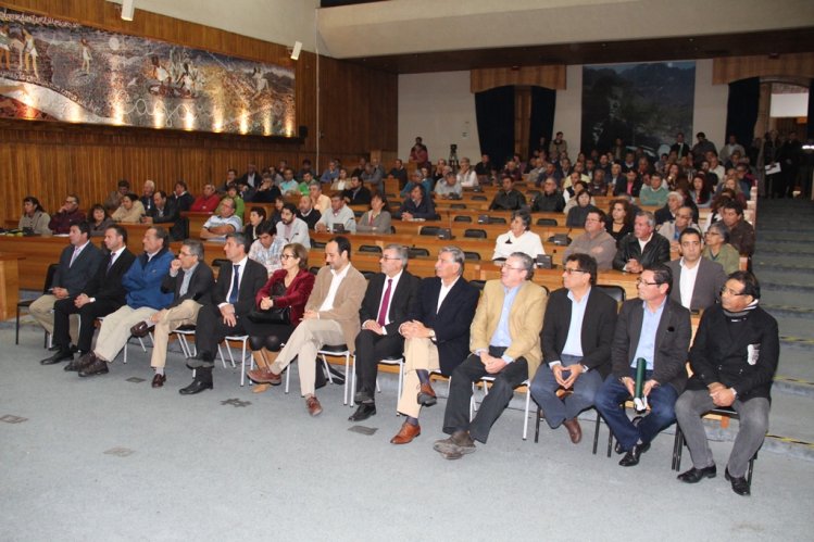 GOBIERNO REGIONAL Y MINISTERIO DE TRANSPORTES HACEN ENTREGA DE $270 MILLONES PARA EL PROGRAMA “RENUEVA TU COLECTIVO”