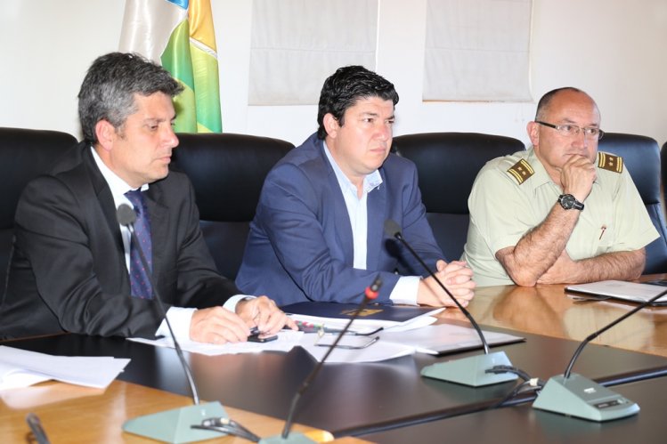 PARA AUMENTAR SEGURIDAD EN BARRIOS GOBIERNO FINANCIÓ INICIATIVAS VECINALES