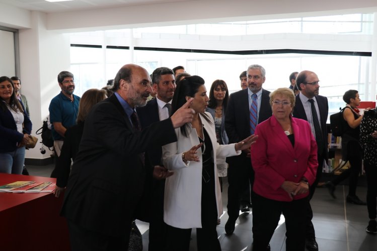 PRESIDENTA BACHELET INAUGURA LA BIBLIOTECA REGIONAL GABRIELA MISTRAL