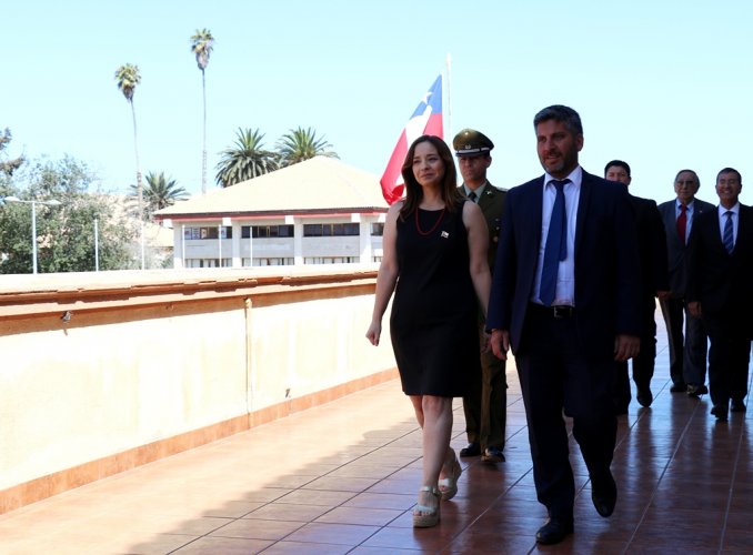 INTENDENTA LUCÍA PINTO HACE LLAMADO A LA UNIDAD TRAS ASUMIR COMO MÁXIMA AUTORIDAD REGIONAL