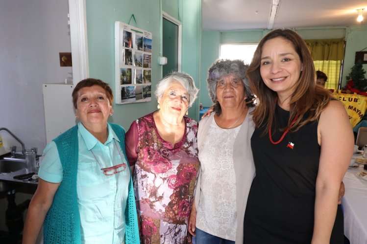 SALUD Y TERCERA EDAD MARCAN EL PRIMER DÍA DE GESTIÓN DE LA INTENDENTA LUCÍA PINTO