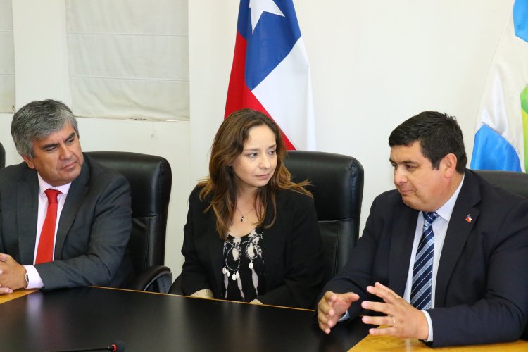 INTENDENTA LUCÍA PINTO Y ALCALDES ABORDAN LOS PRINCIPALES DESAFÍOS DE LOS MUNICIPIOS