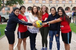 LA SERENA VIVE SU FIESTA DEPORTIVA POR LA COPA AMÉRICA FEMENINA 2018