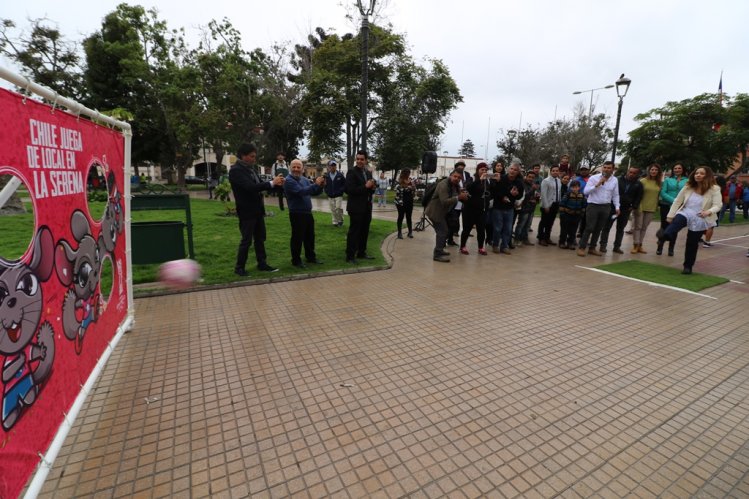 LA SERENA VIVE SU FIESTA DEPORTIVA POR LA COPA AMÉRICA FEMENINA 2018