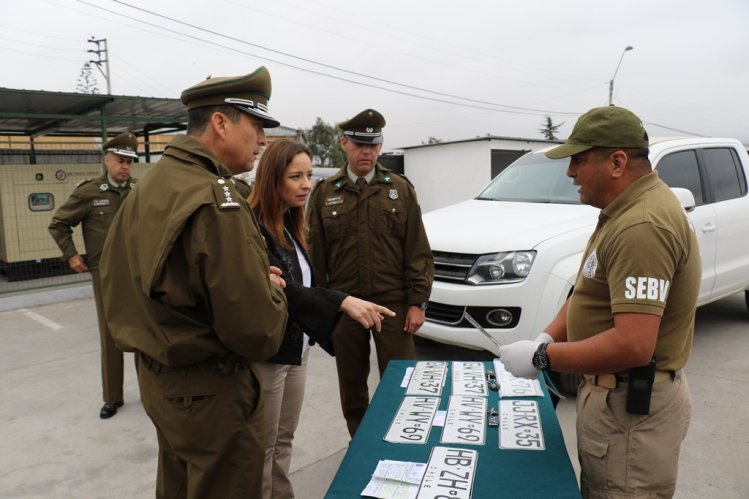 OPERATIVO DE CARABINEROS DESARTICULA BANDA ESPECIALIZADA EN LA CLONACIÓN DE VEHÍCULOS