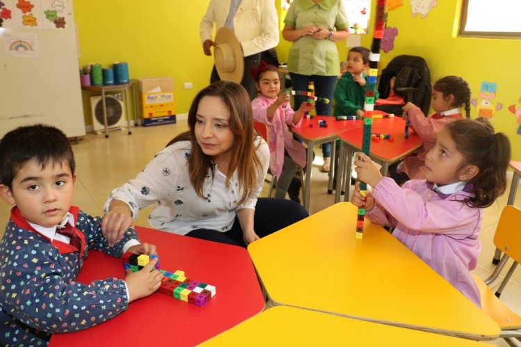 REMOZADA ESCUELA DE PISCO ELQUI POTENCIA LA EDUCACIÓN EN PAIHUANO