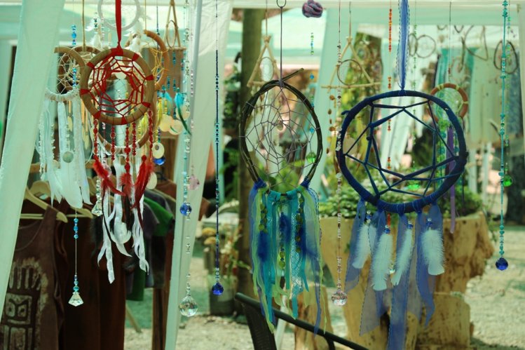 ARTESANOS CONOCEN DETALLES DEL PROYECTO DE RECONSTRUCCIÓN DEL PUEBLO ARTESANAL DE HORCÓN