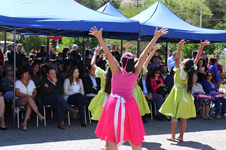 GABRIELA MISTRAL: RESALTAN LEGADO EDUCACIONAL Y SU PREOCUPACIÓN POR LOS NIÑOS