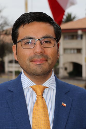 TRABAJO CON MUNICIPIOS Y TRANSPARENCIA SERÁN LOS FOCOS DE CÉSAR GÓMEZ EN LA JEFATURA REGIONAL DE SUBDERE