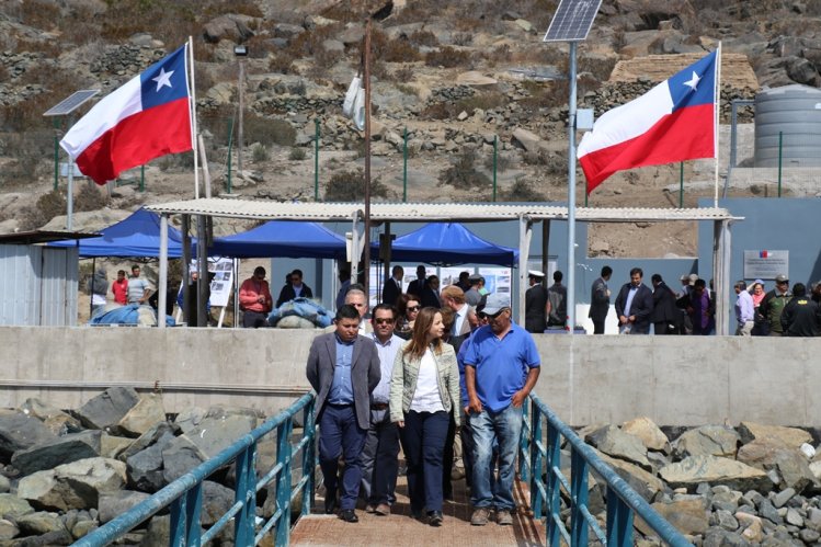 PESCADORES DE TOTORALILLO NORTE RECIBEN MODERNA INFRAESTRUCTURA PARA MEJORAR SU TRABAJO