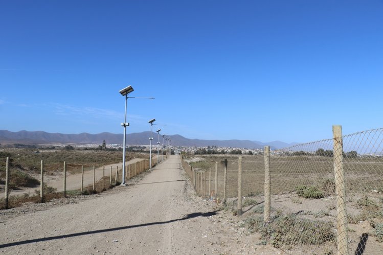 INAUGURAN NUEVA VÍA DE EVACUACIÓN PARA HABITANTES DE CALETA SAN PEDRO