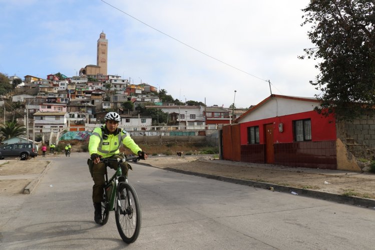 GOBIERNO, CARABINEROS Y POLICÍA DE INVESTIGACIONES REALIZAN POTENTE DESPLIEGUE EN SECTOR DE BAQUEDANO