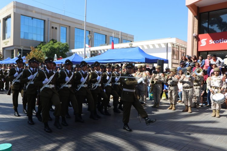 COMPROMETEN EDIFICIO CONSISTORIAL DE OVALLE EN ANIVERSARIO 187 DE LA CIUDAD