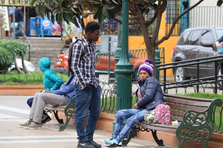 AUTORIDADES REGIONALES LLAMAN A INMIGRANTES A REGULARIZAR SUS PAPELES DE RESIDENCIA