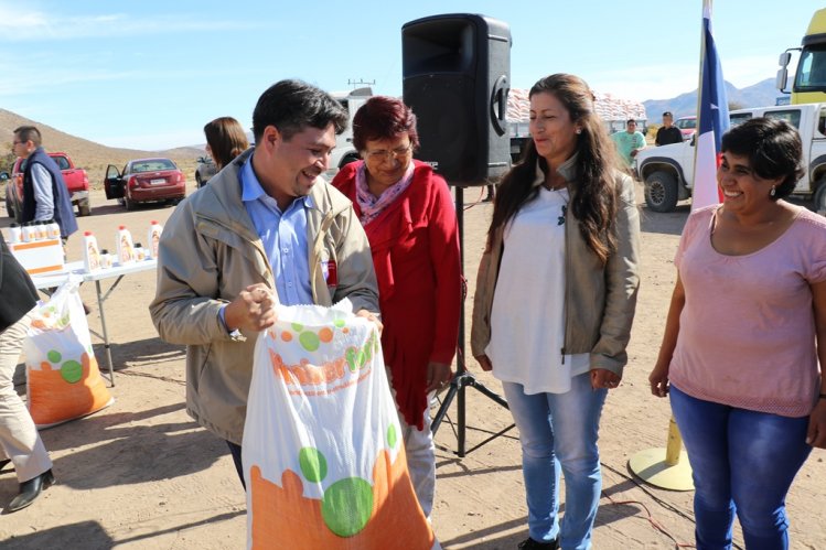 GOBIERNO LLEGA CON APOYO PRODUCTIVO Y ALIMENTACIÓN PARA EL GANADO EN COMBARBALÁ