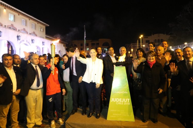 CON LA LLAMA OLÍMPICA Y JURAMENTO A DEPORTISTAS COQUIMBO Y ATACAMA INAUGURAN LOS JUDEJUT 2018