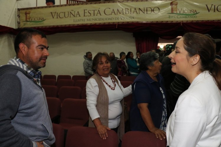 GOBIERNO ENTREGA APOYO ECONÓMICO A PRODUCTORES AGRÍCOLAS DE VICUÑA PARA POTENCIAR SUS EMPRENDIMIENTOS