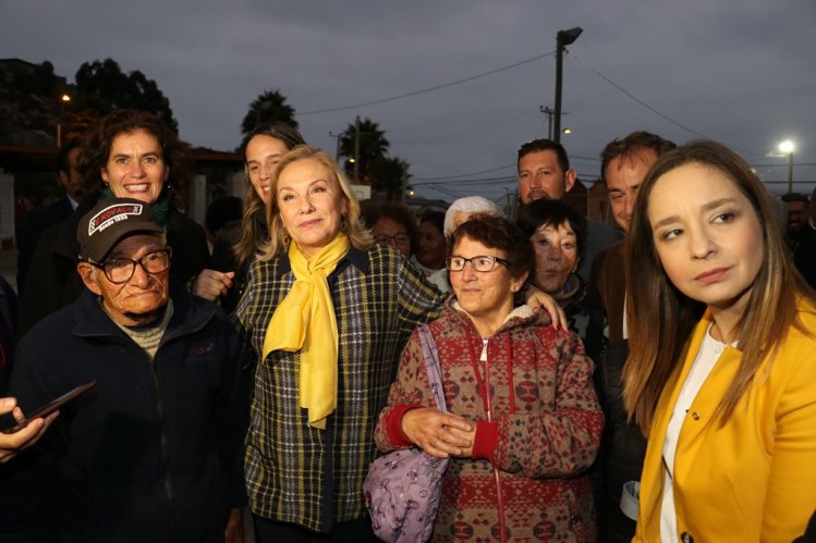 ADULTOS MAYORES DESTACARON MEDIDAS ANUNCIADAS POR LA PRIMERA DAMA PARA UN ENVEJECIMIENTO POSITIVO