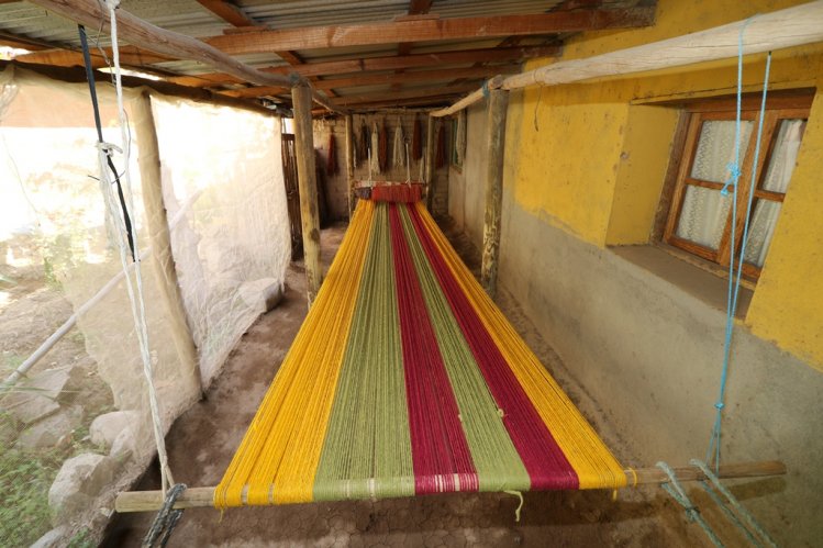 ARTESANAS DE CHAPILCA PROYECTAN SU PRODUCCIÓN HACIA TODO EL PAÍS