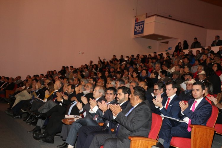 MINISTRO DE MINERÍA REALIZA SU PRIMERA CUENTA PÚBLICA EN LA COMUNA DE OVALLE