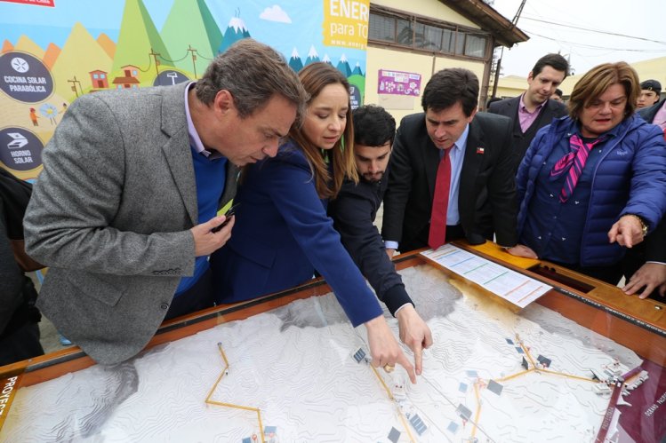 LICEO TÉCNICO PROFESIONAL DE COQUIMBO IMPLEMENTA SISTEMA DE ABASTECIMIENTO DE ENERGÍA SOLAR