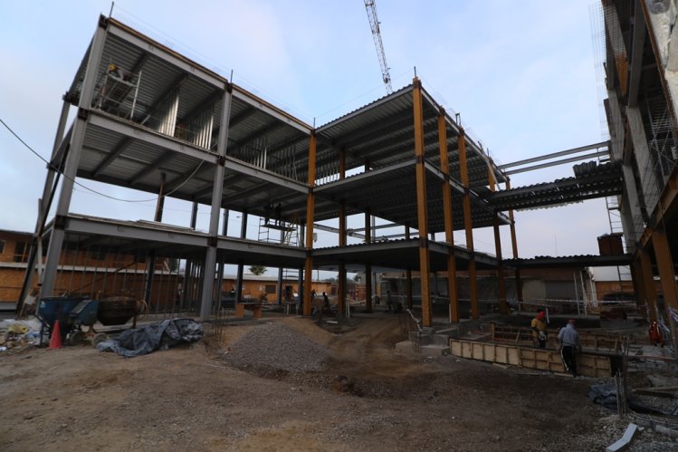 GOBIERNO REAFIRMA SU COMPROMISO POR MEJORAR LA CAPACIDAD DE ATENCIÓN EN SALUD CON DESPLIEGUE EN TERRENO