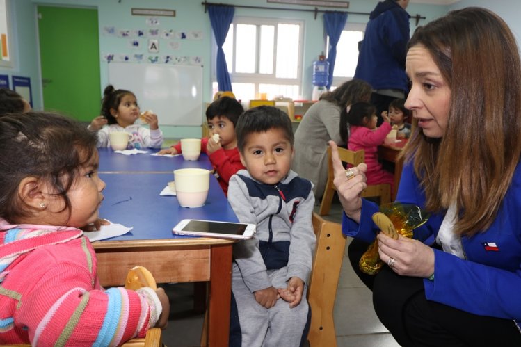 RECONSTRUYEN TRADICIONAL JARDÍN INFANTIL EN MONTE PATRIA
