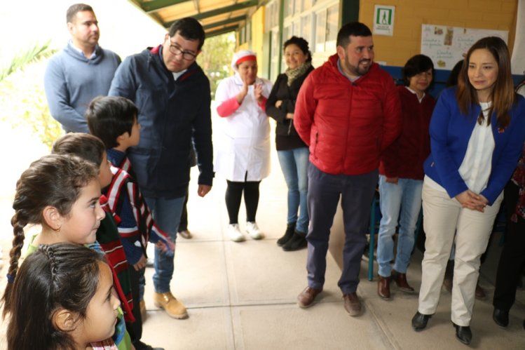 NIÑOS DE MONTE PATRIA REFUERZAN APTITUDES ARTÍSTICAS Y CULTURALES LIGADAS A SU COMUNA