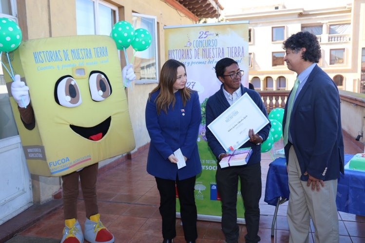 DISTINGUEN A LOS GANADORES DEL CONCURSO “HISTORIAS DE NUESTRA TIERRA” Y ABREN CONVOCATORIA PARA EDICIÓN 2018