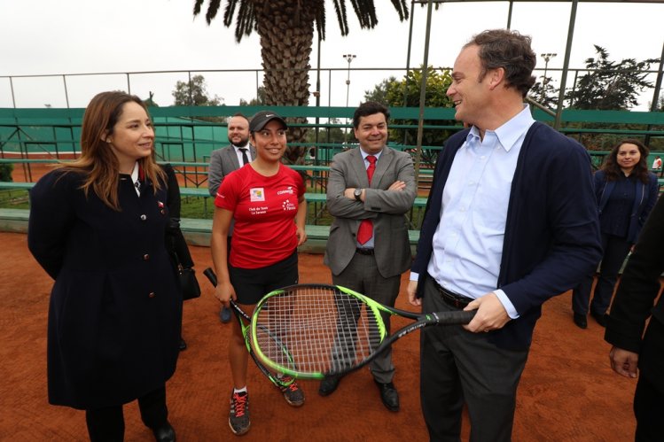 EXTIENDEN POR CINCO AÑOS LA CONCESIÓN DE USO DEL TERRENO DEL CLUB DE TENIS DE LA SERENA