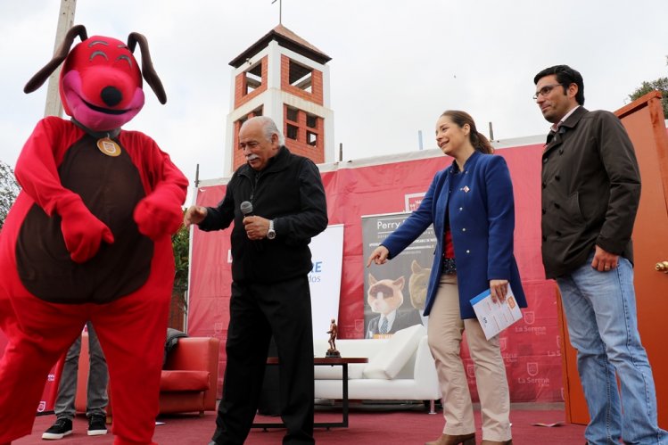 LLAMAN A MUNICIPIOS A POSTULAR A RECURSOS PARA INSTALAR CENTROS MODULARES DE ATENCIÓN VETERINARIA