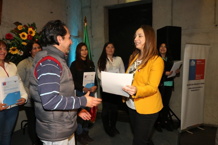 FAMILIAS DE SALAMANCA RECIBEN SUBSIDIOS PARA ADQUIRIR SU CASA PROPIA