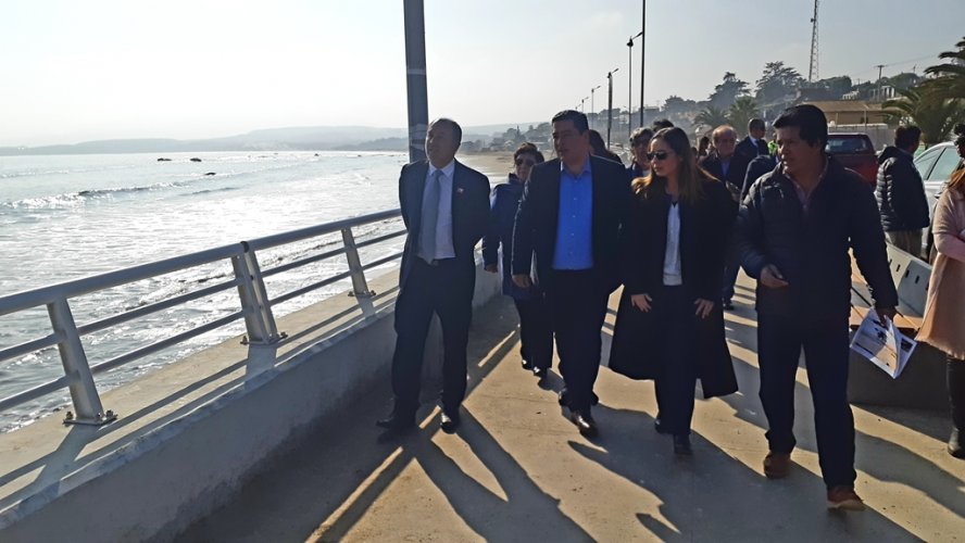 GOBIERNO REGIONAL ABORDA PROYECTOS DE INVERSIÓN CLAVES PARA LOS VILOS