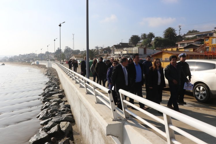 GOBIERNO REGIONAL ABORDA PROYECTOS DE INVERSIÓN CLAVES PARA LOS VILOS