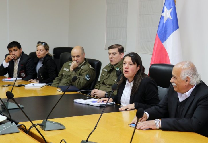 GOBIERNO Y MUNICIPIO DE LA SERENA ABORDAN PROBLEMÁTICA DEL COMERCIO AMBULANTE EN EL CENTRO DE LA CIUDAD