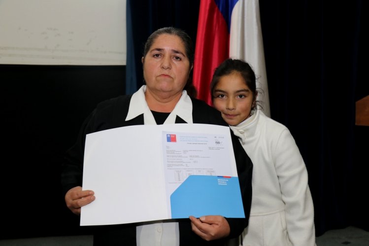 FAMILIAS DE LA SERENA Y COQUIMBO RECIBEN SUBSIDIOS PARA ADQUIRIR SU CASA PROPIA