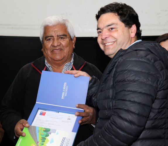 FAMILIAS DE LA SERENA Y COQUIMBO RECIBEN SUBSIDIOS PARA ADQUIRIR SU CASA PROPIA