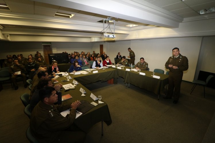 CARABINEROS Y GOBIERNO DESTACAN DISMINUCIÓN DE DELITOS GRACIAS A DENUNCIAS DE LA CIUDADANÍA