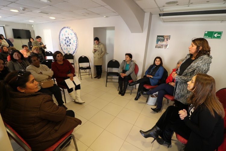 GOBIERNO ACOGE LAS PRINCIPALES INQUIETUDES DE VECINOS DE ANDACOLLO EN DIÁLOGO CIUDADANO