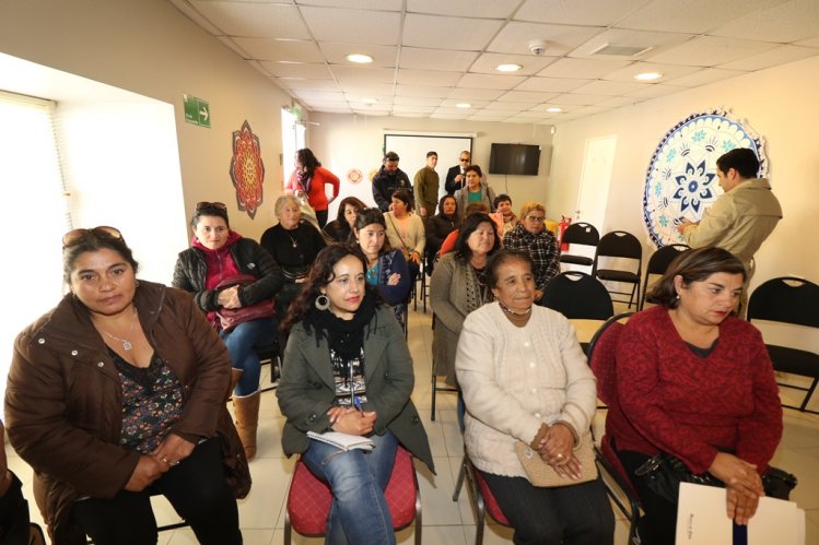 GOBIERNO ACOGE LAS PRINCIPALES INQUIETUDES DE VECINOS DE ANDACOLLO EN DIÁLOGO CIUDADANO