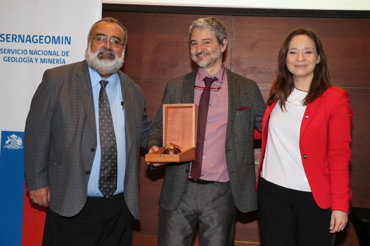 SEGURIDAD EN LA MINERÍA E INTEGRACIÓN FEMENINA FUERON DESTACADOS EN IMPORTANTE SEMINARIO