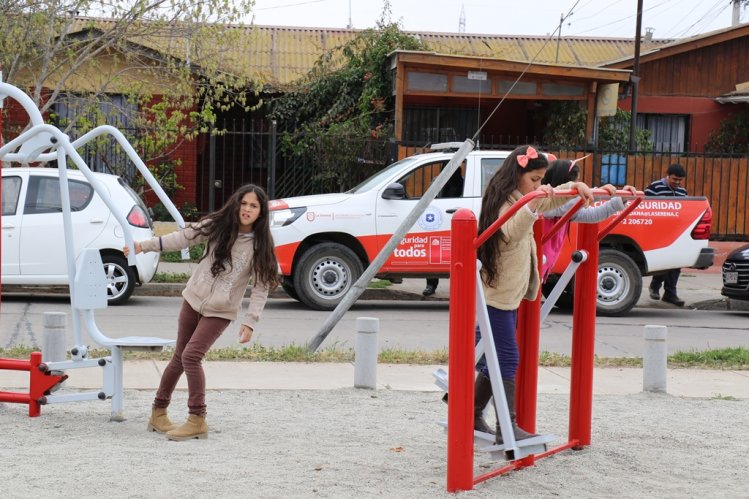 MUNICIPIO Y GOBIERNO INAUGURAN REMODELADA PLAZA DE LA JUVENTUD