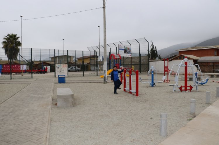 MUNICIPIO Y GOBIERNO INAUGURAN REMODELADA PLAZA DE LA JUVENTUD